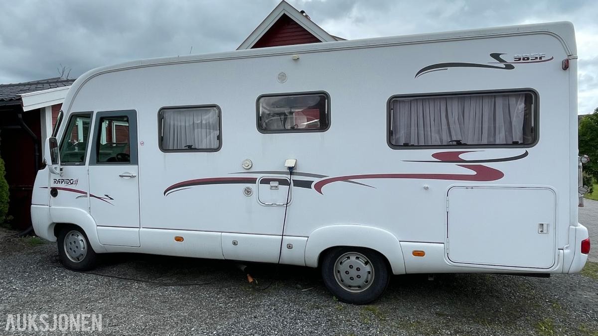 2006 Rapido 985F Campingbil, Markise, Solcellepanel, eu ok til 05.2028