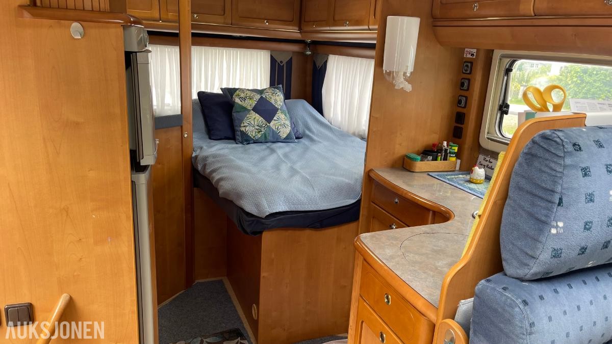 2006 Rapido 985F Campingbil, Markise, Solcellepanel, eu ok til 05.2028