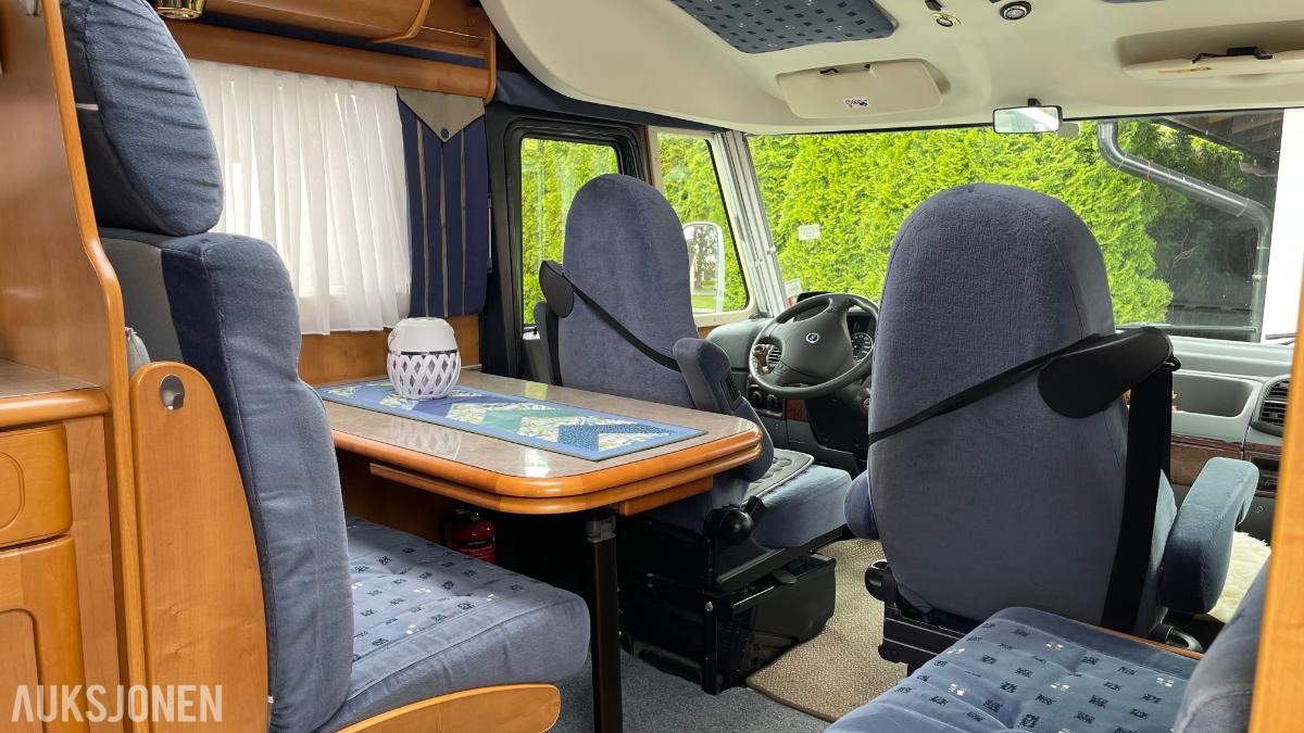2006 Rapido 985F Campingbil, Markise, Solcellepanel, eu ok til 05.2028