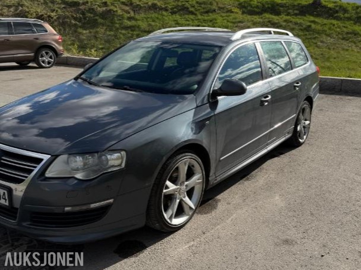 2010 Volkswagen Passat 2.0D 140hk 4Motion R Line 18 toms felger