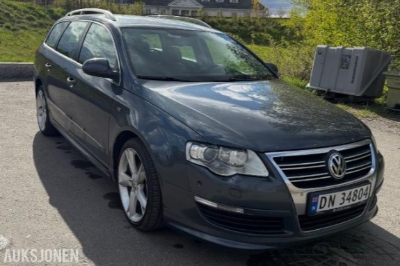 2010 Volkswagen Passat 2.0D 140hk 4Motion R Line 18 toms felger