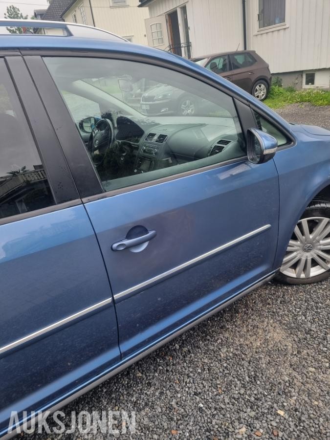 2011 Volkswagen Touran 2.0TDI 140hk