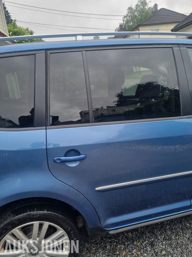 2011 Volkswagen Touran 2.0TDI 140hk