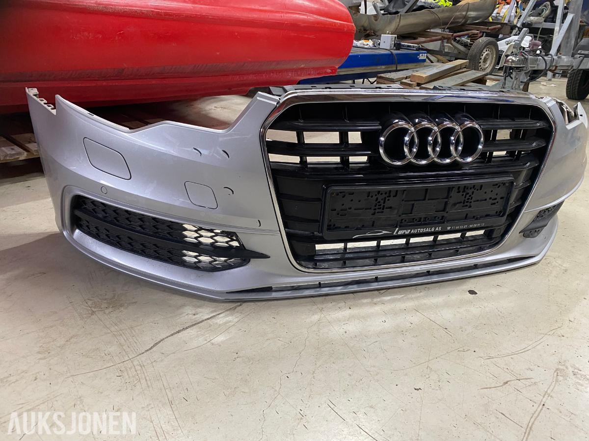 2012 Audi A6 C7 2012 Støtfanger framme og bak.