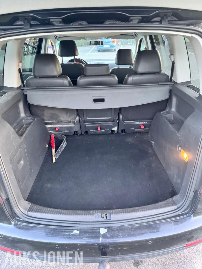 2009 Volkswagen Touran 1.9 Diesel 105hk automat - ingen minstepris