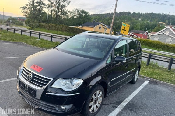 2009 Volkswagen Touran 1.9 Diesel 105hk automat - ingen minstepris