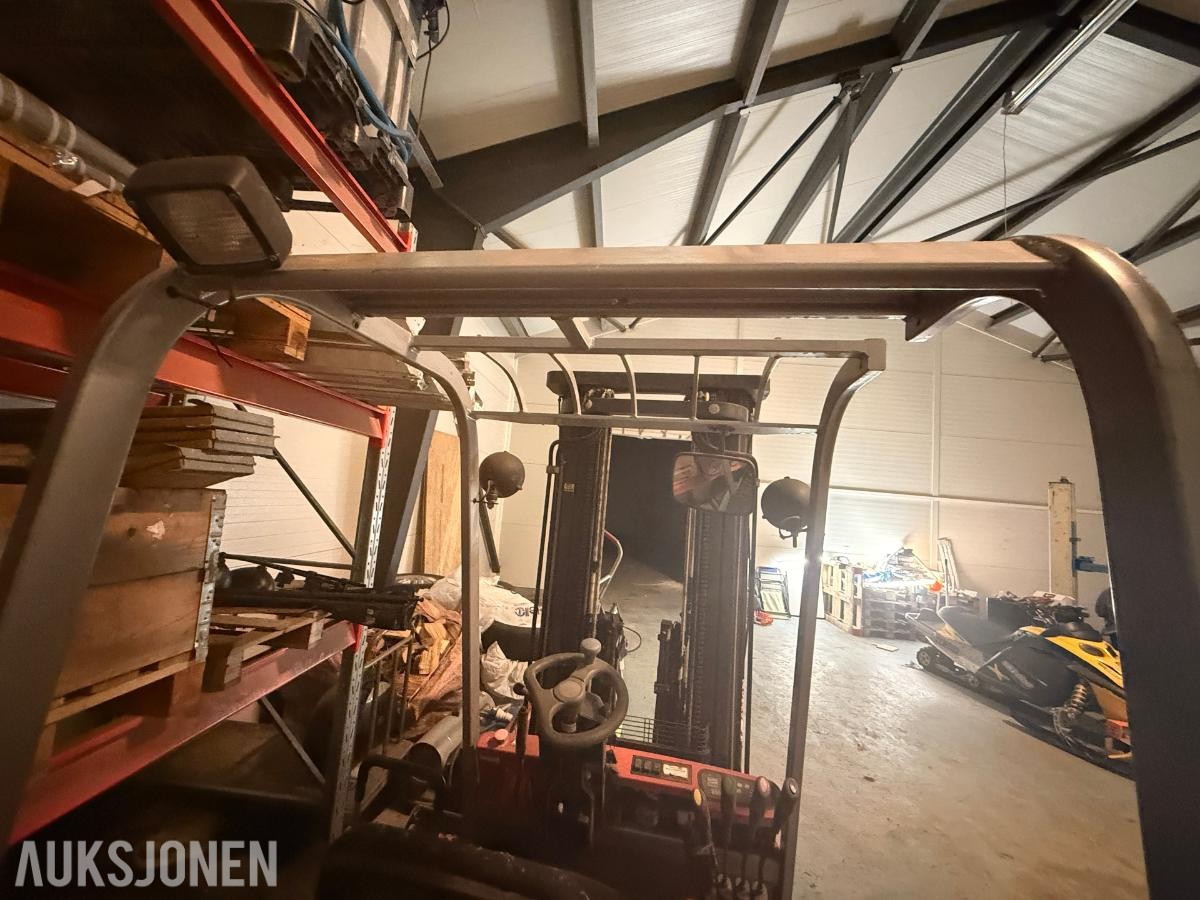 BT elektrisk gaffeltruck m/sideshift og gaffelspreder - REP Objekt