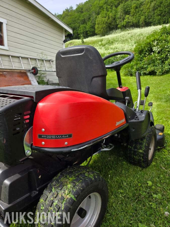2017 Jonsered 4×4 sitteklipper