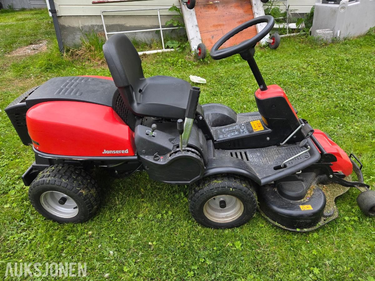 2017 Jonsered 4×4 sitteklipper
