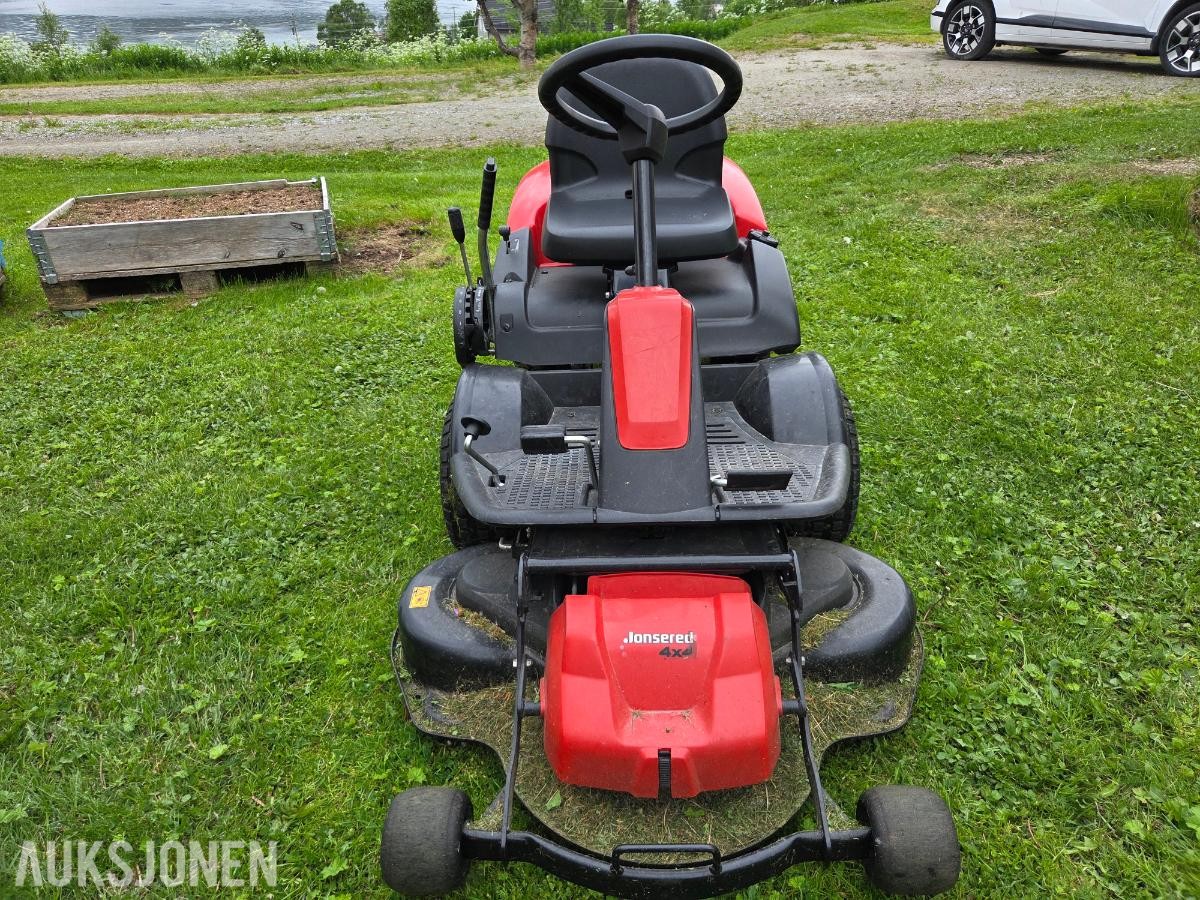 2017 Jonsered 4×4 sitteklipper