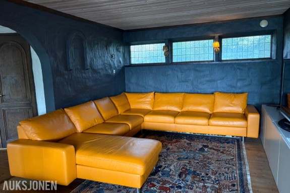Komplett og eksklusiv Ekornes Stressless stuegruppe i Paloma skinn (Clementine) – U-sofa, 2x Jazz-stoler og Enigma-bord