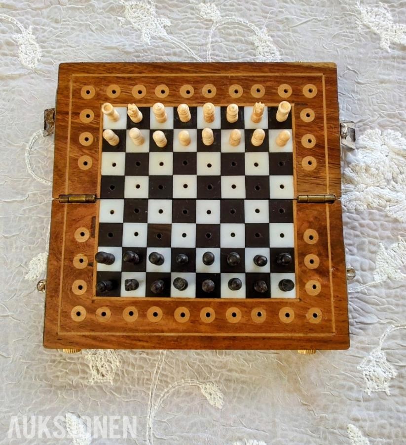 Reisesjakk / cribbage kombinasjonssett (1950-tallet)