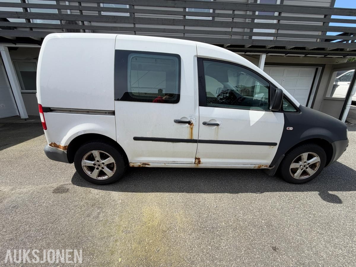 2008 Volkswagen Caddy 1.9D 105hk Reparasjonsobjekt Sommerdekk Vinterdekk Reservedeler