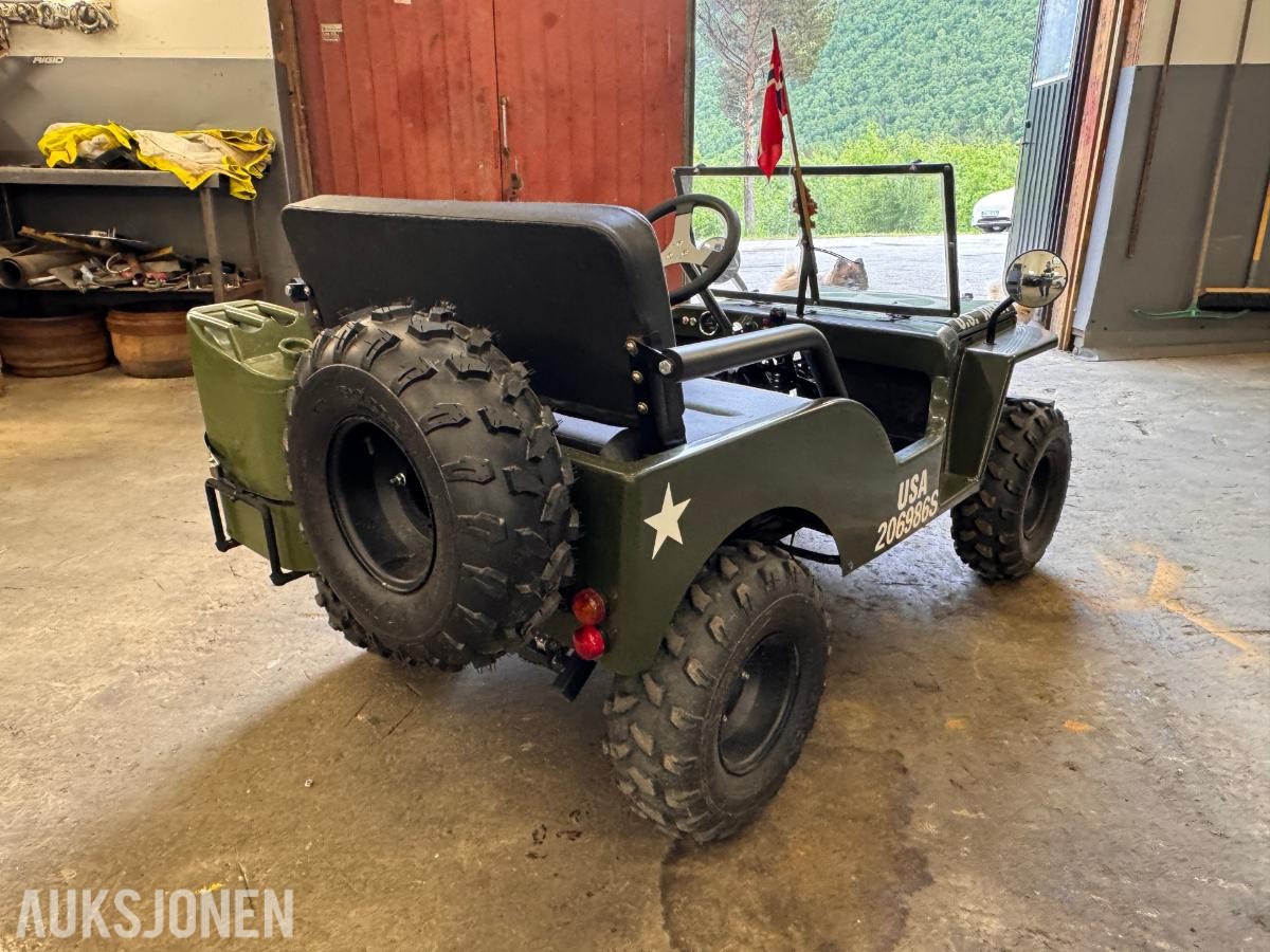 2024 Mini Jeep
