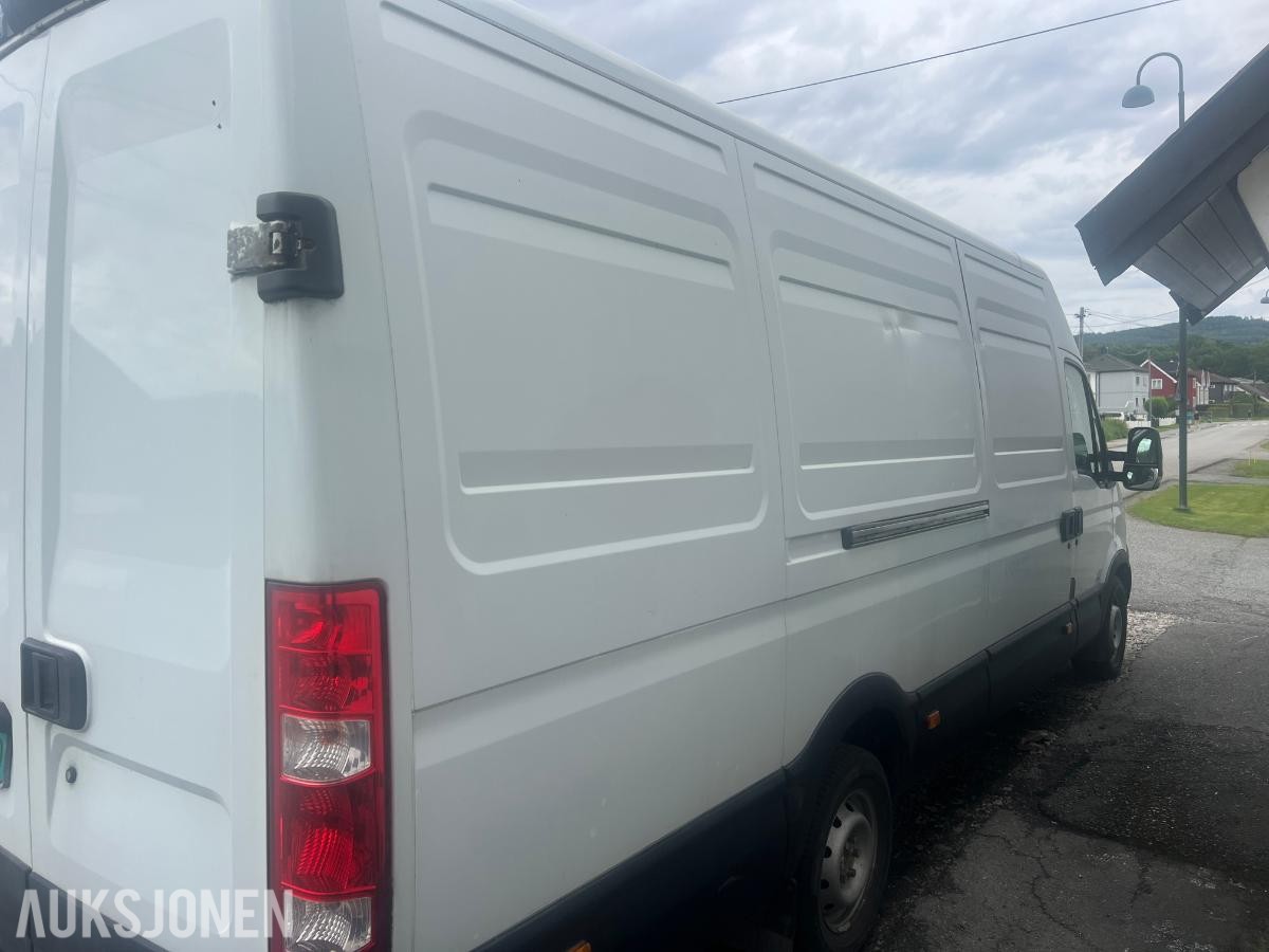 2006 Iveco Daily 2.3D 116hk Reparasjonsobjekt