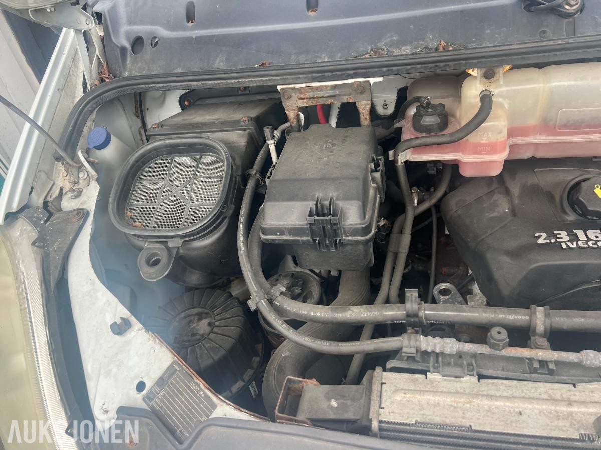 2006 Iveco Daily 2.3D 116hk Reparasjonsobjekt