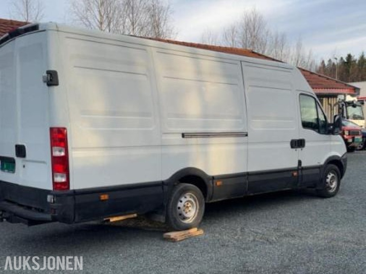 2006 Iveco Daily 2.3D 116hk Reparasjonsobjekt