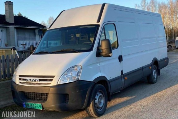 2006 Iveco Daily 2.3D 116hk Reparasjonsobjekt