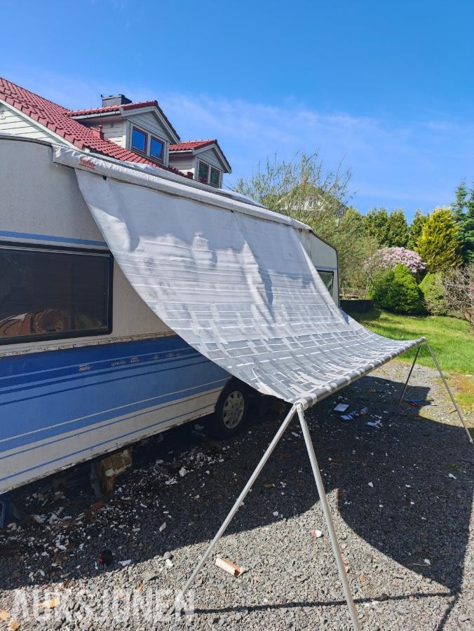 2004 Polar 550 GLS High back - campingvogn