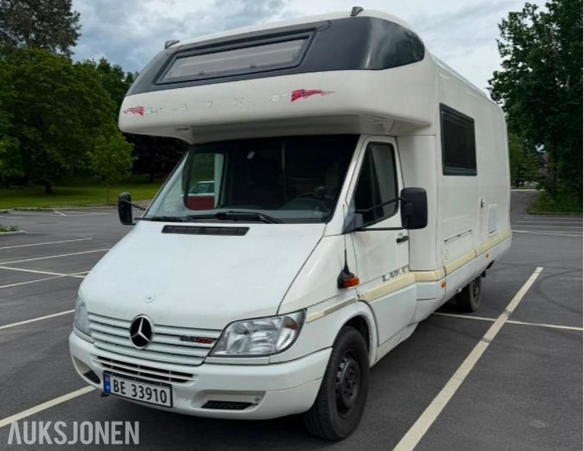 2001 Mercedes Laika Campingbil Ryggekamera Kjøleskap Stekeovn