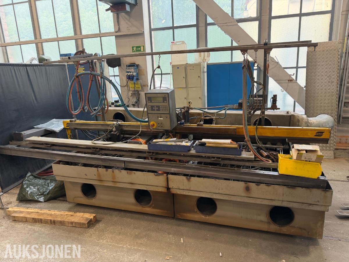 1992 ESAB CNC Brennebord - plasma og oksy