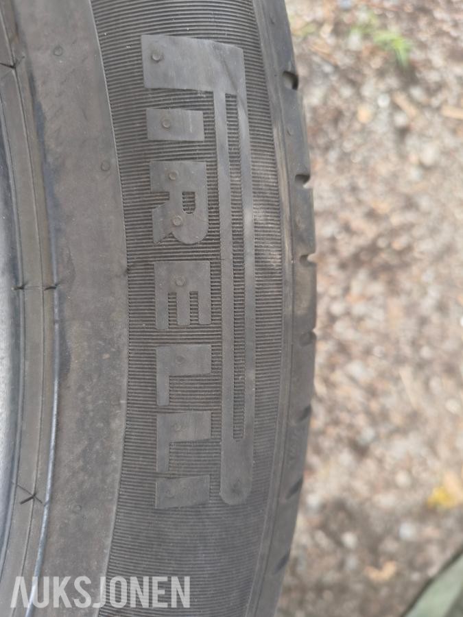 2 stk sommerdekk, Pirelli P zero 1522 265/45 R21 