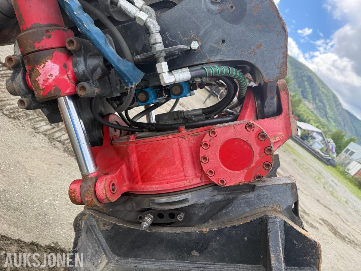 2014 Cat 314E Gravemaskin m/Tiltrotator-2 skuffer og skjær