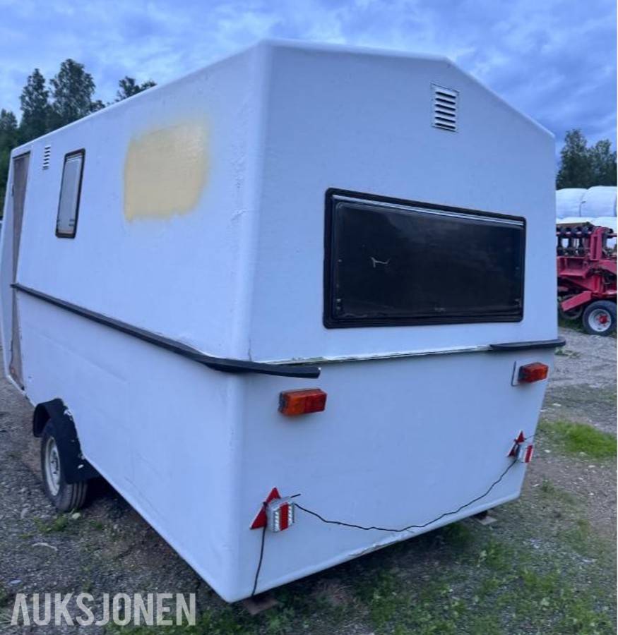 Mannskap brakke hjulbrakke