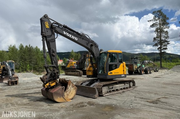 2008 Volvo ECR 145L Gravemaskin-Lite timer m/Tiltrotator og skjær