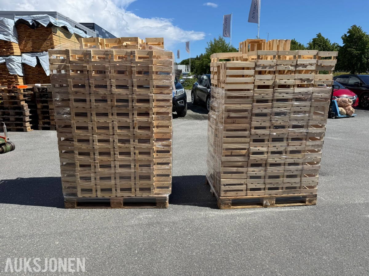 Små trekasser i tre – ca. 400 stk – Selvproduserte av restmaterialer