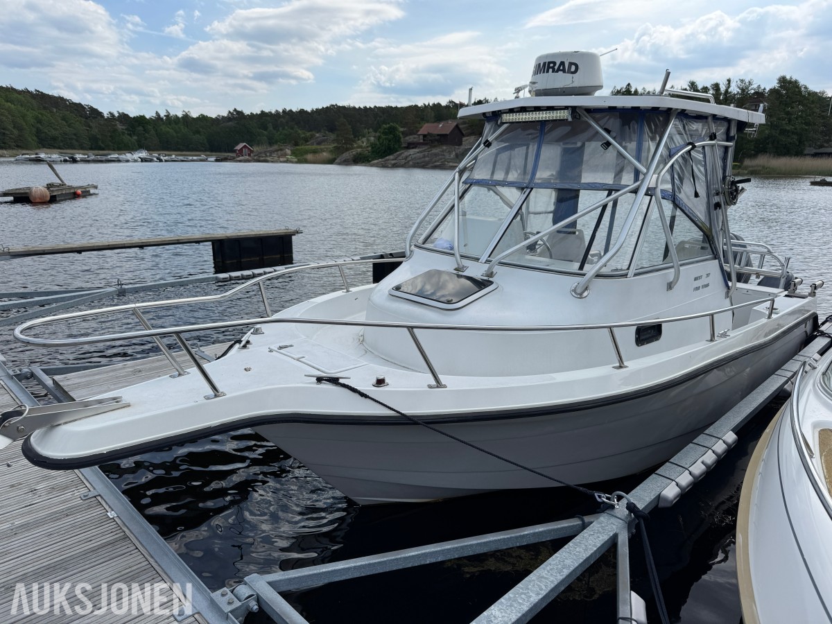 2004 Fourwinns Quest 217