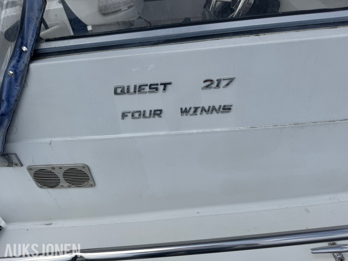 2004 Fourwinns Quest 217