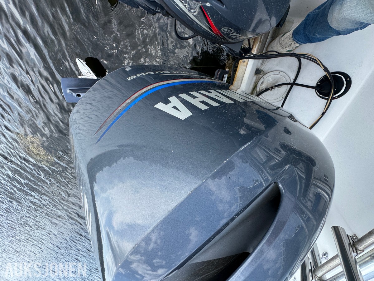 2004 Fourwinns Quest 217