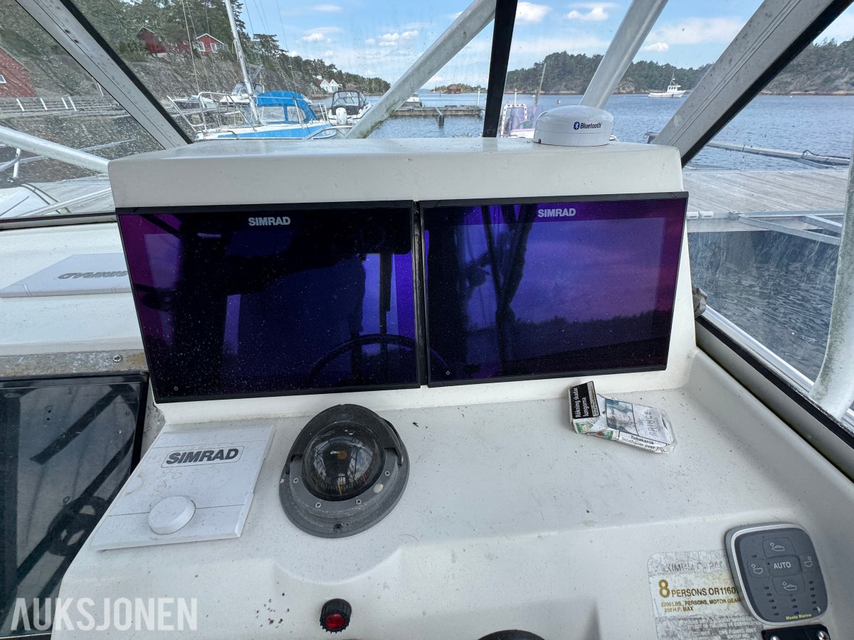 2004 Fourwinns Quest 217