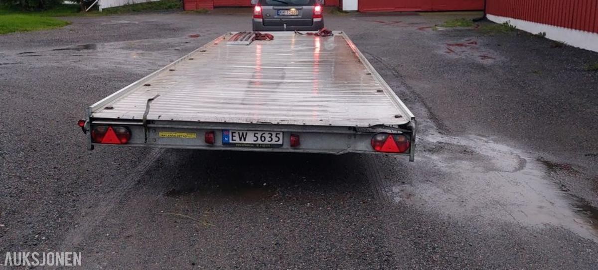 2012 VEZEKO 3500kg biltransporthenger