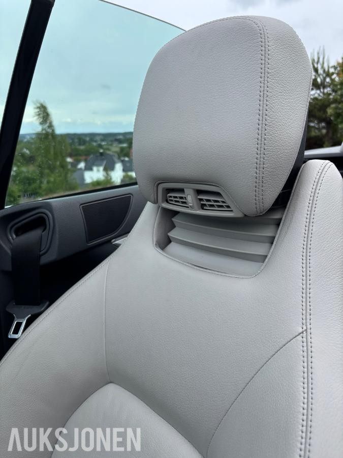 2013 Mercedes Benz E Klasse E200 Cabriolet Automat Skinninteriør Navigasjon