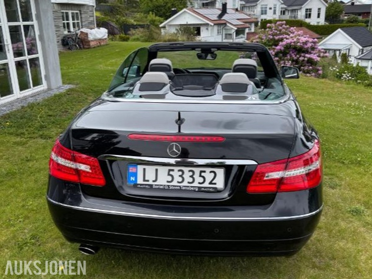 2013 Mercedes Benz E Klasse E200 Cabriolet Automat Skinninteriør Navigasjon