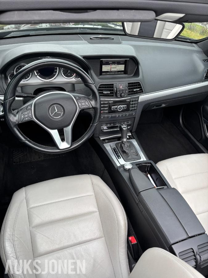 2013 Mercedes Benz E Klasse E200 Cabriolet Automat Skinninteriør Navigasjon