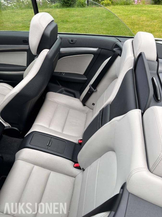 2013 Mercedes Benz E Klasse E200 Cabriolet Automat Skinninteriør Navigasjon
