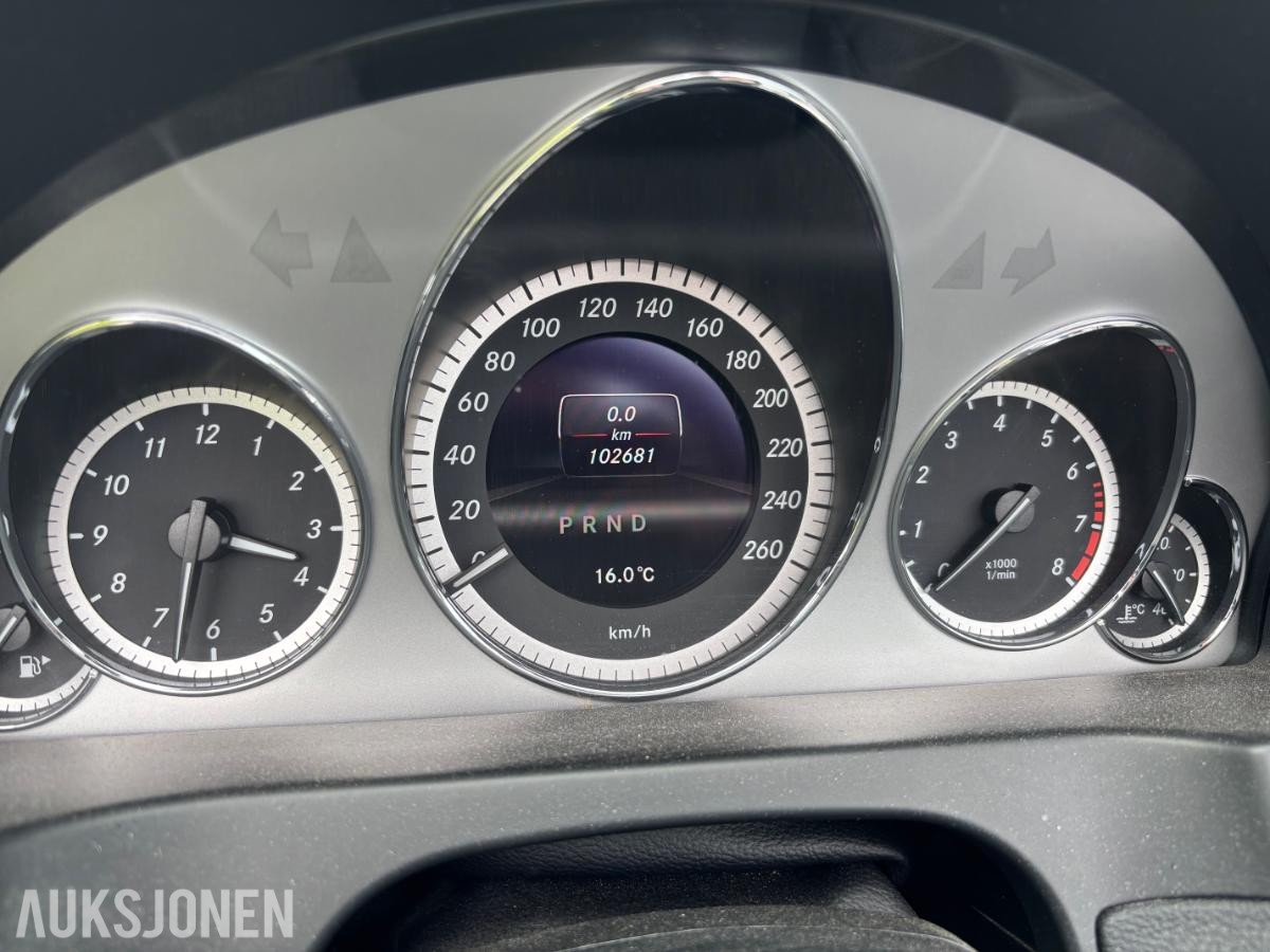2013 Mercedes Benz E Klasse E200 Cabriolet Automat Skinninteriør Navigasjon