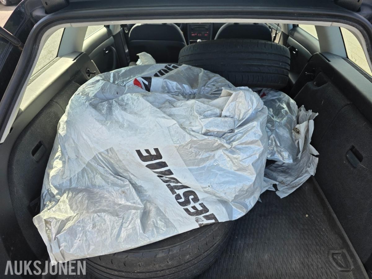 2005 Audi A4 1.6L 102HK MANUELL, 135300km