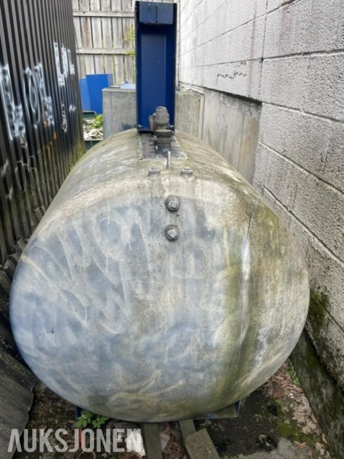 2013 ABG c3 Dieseltank på 1200 L