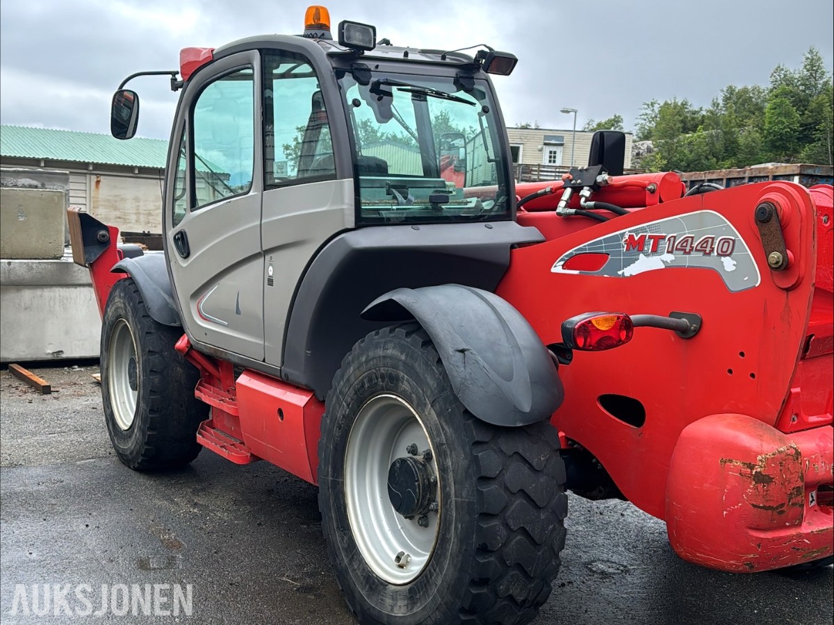 2011 Manitou MT1440 - Telesokptruck - Timer: 4.200