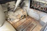 1964 Mercedes-Benz Unimog 404s med 2.2L M180 Bensin 6-Sylinder