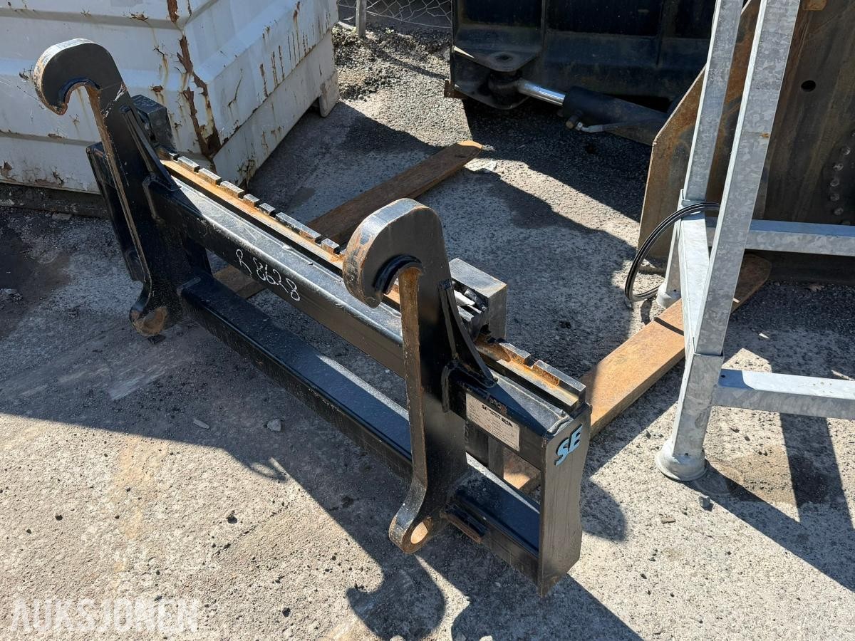 2022 SE Equipment Pallgaffel