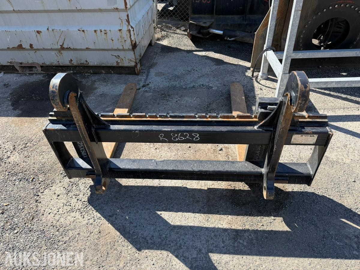 2022 SE Equipment Pallgaffel