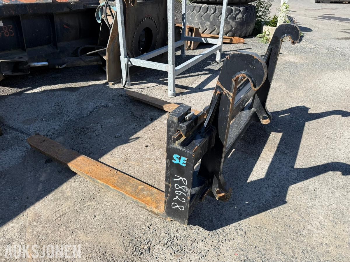 2022 SE Equipment Pallgaffel
