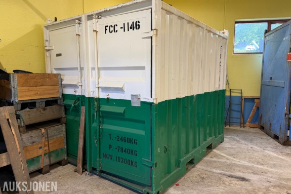 2000 BAR høytrykkspyler i container