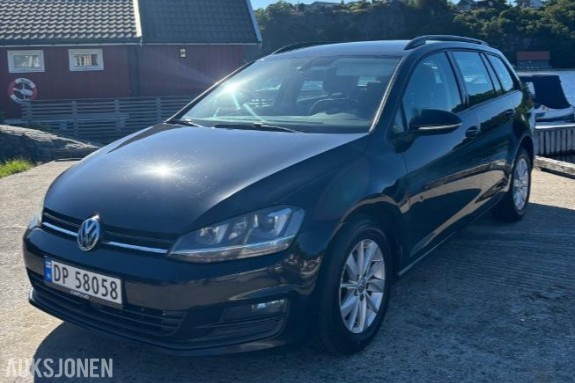 2015 Volkswagen Golf 1.6D 105hk Webasto sommerdekk vinterdekk
