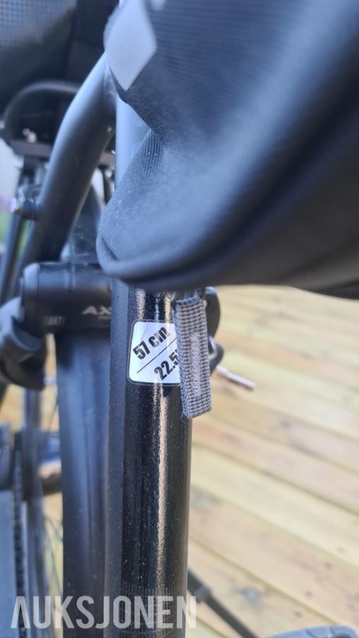 Shimano Steps motor og Shimano batteri.